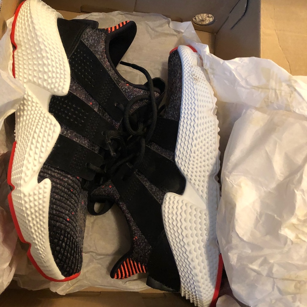 Adidas Prophere women’s size 6